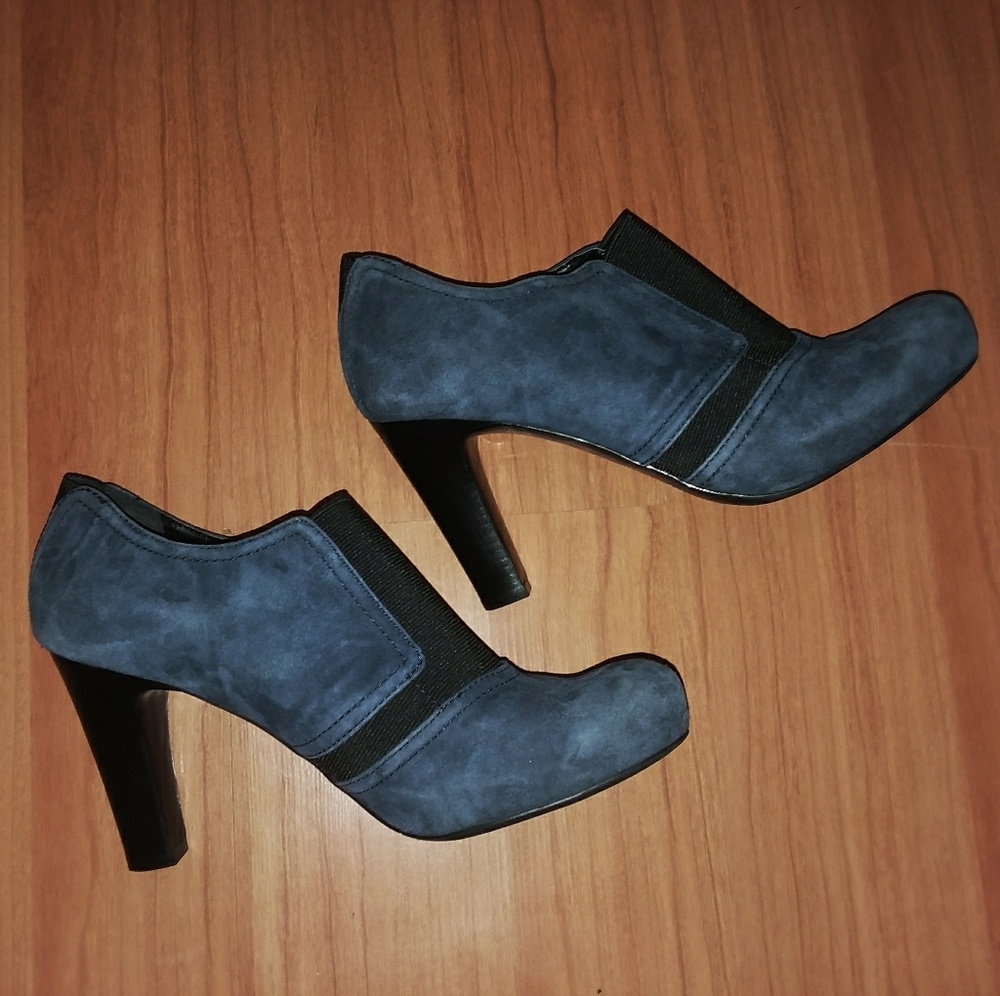 Franco Sarto Collection A-Who Leather Heel 8.5M